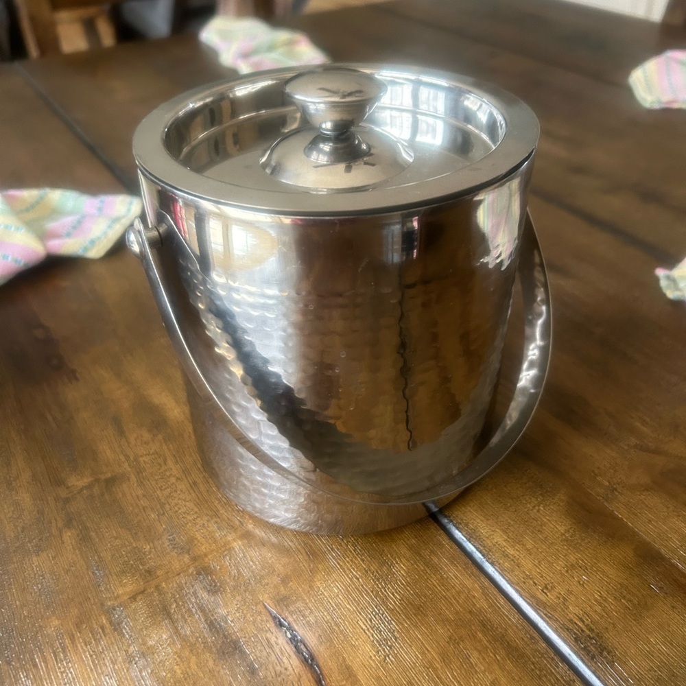Stainless steel ice holder new